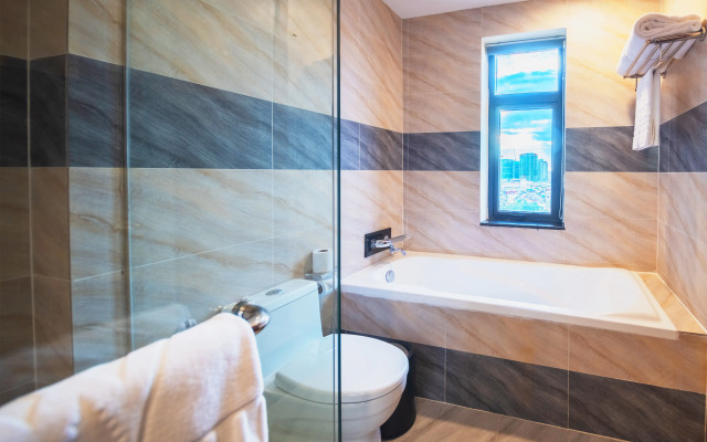 Poulo Wai Hotel and Apartment