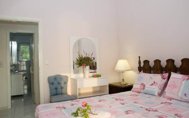 Stylish Flat Romantic Sunsets 300M To The Beach