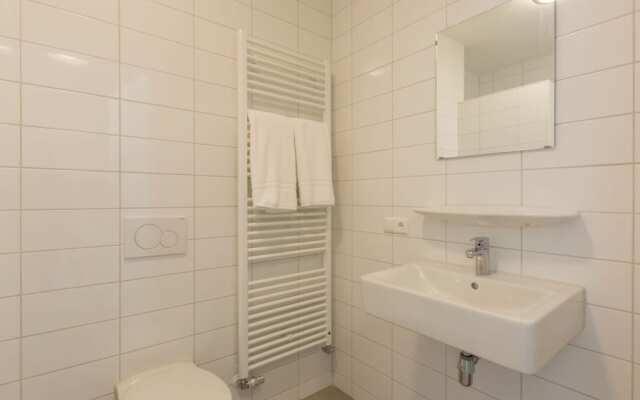 Luxury 6-person Apartment Near Zoutelande Beach