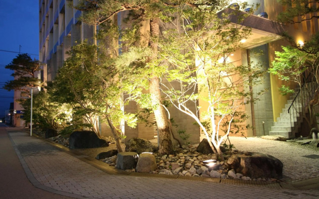 Uozu Manten Hotel Ekimae