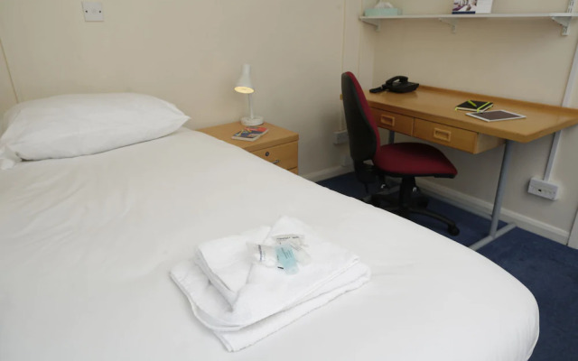 Pembridge Court Hotel
