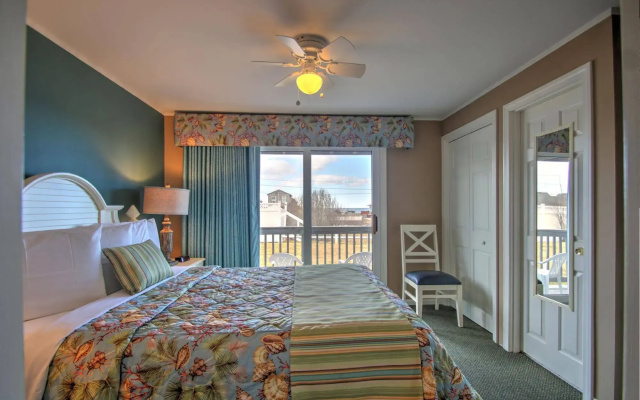 Colonial Acres Resort