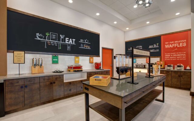 Hampton Inn & Suites by Hilton Waterloo St. Jacobs