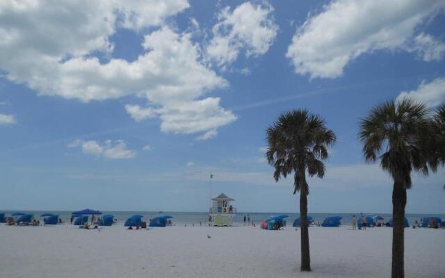 Express Inn & Suites Clearwater