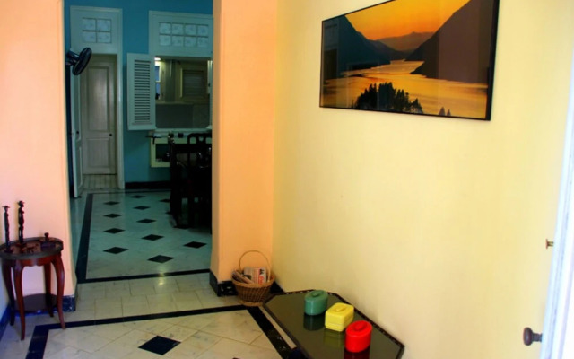 Bello Vedado Apartment
