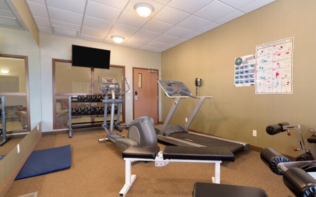 Ramada Clairmont/Grande Prairie