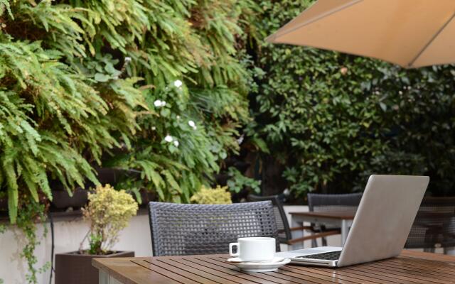 Holiday Inn Express Santiago Las Condes by IHG