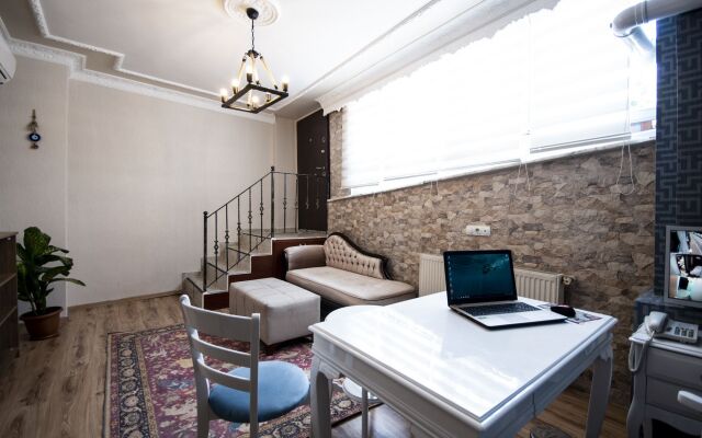 White Pearl Apart Hotel