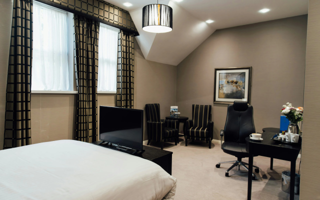 The Malone Hotel - Image 4