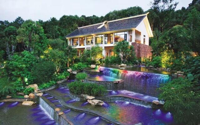 Puer Mei Zi Lake Hotel & Resorts