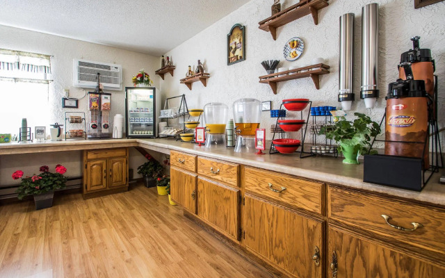 Econo Lodge La Crosse North