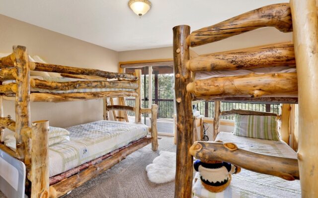 Menlo Slope View Chalet #2233