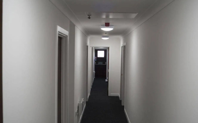 Kirks Korner Hotel