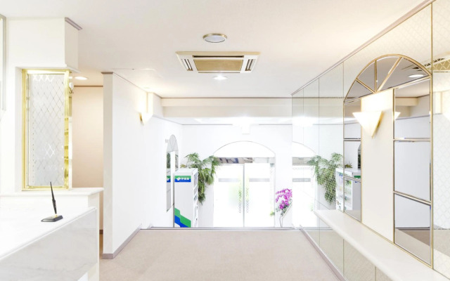Shinjuku East Hotel