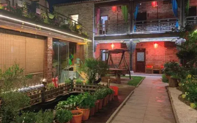 Yunhe Fisher House Inn