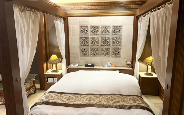 Hotel Pareo
