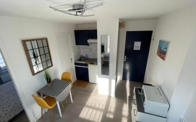 Appt FOURAS Centre Ville 50m de la Mer