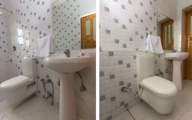 OYO 16593 Home Luxury 3BHK Galaxy Villa Andrar