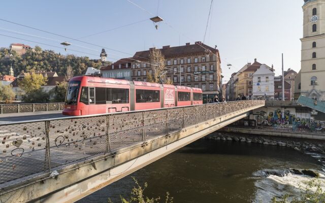 Cozy Kunsthaus Graz By Welcome2Vienna