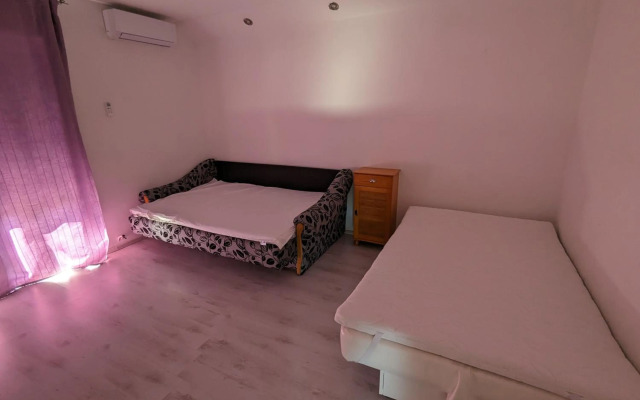 Holiday Home SL