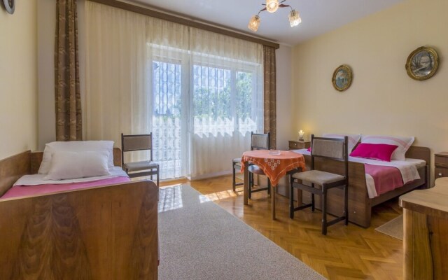 Tasa Apartment