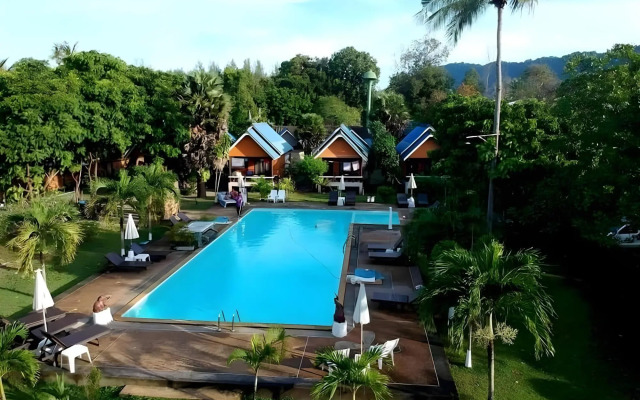 Lanta Sunny House