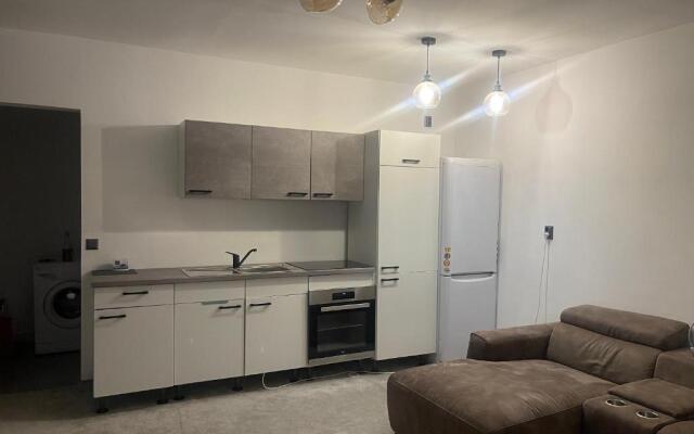 Apartament cu scara interioară