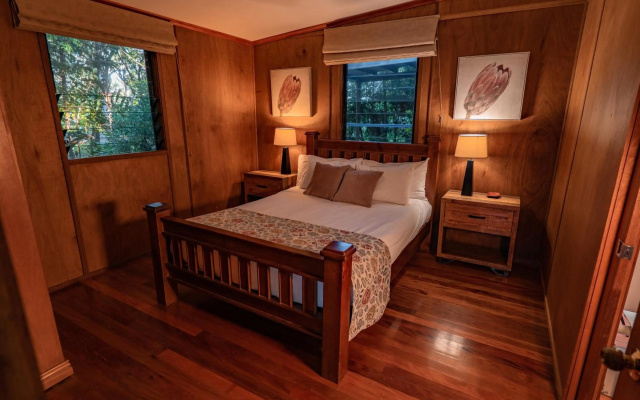 Whispering Valley Cottage Retreat – Guest Rooms – Witta