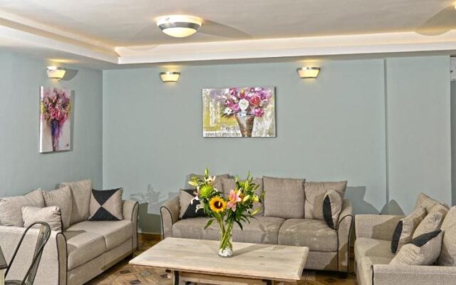 Princess Irini Sea Front ApartHotel