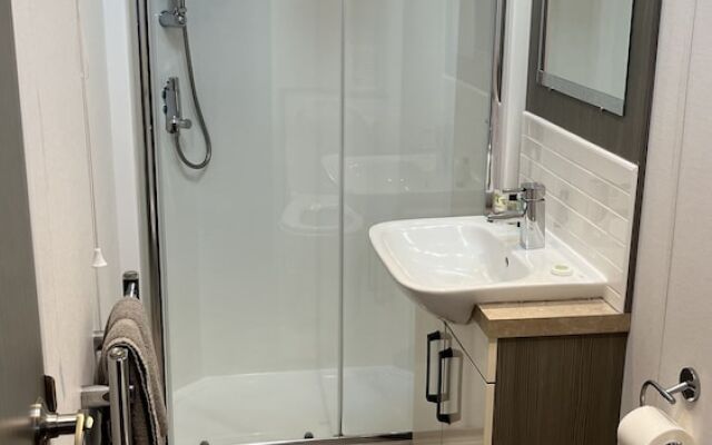 2-bed Lodge Near Garstang and Poulton-le-fylde