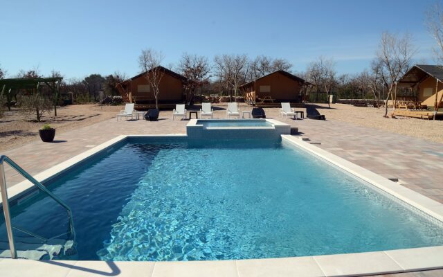 Grande Glamping Camp