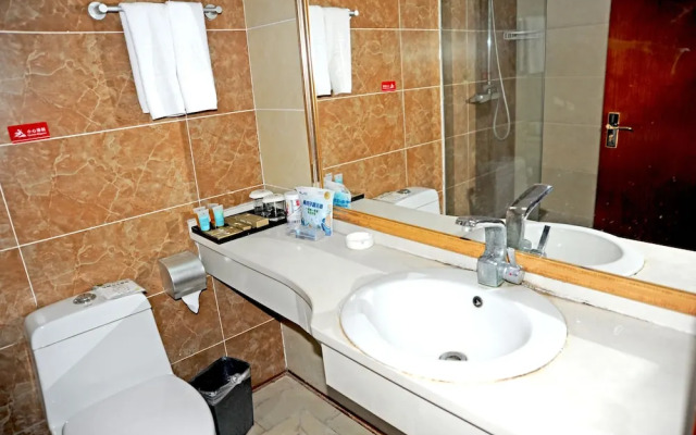 Dinis Business Hotel Kaiyuan Branch