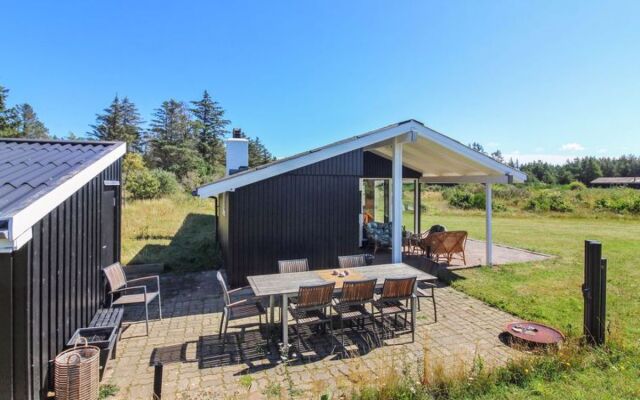 "Hunno" - 950m from the sea in NW Jutland