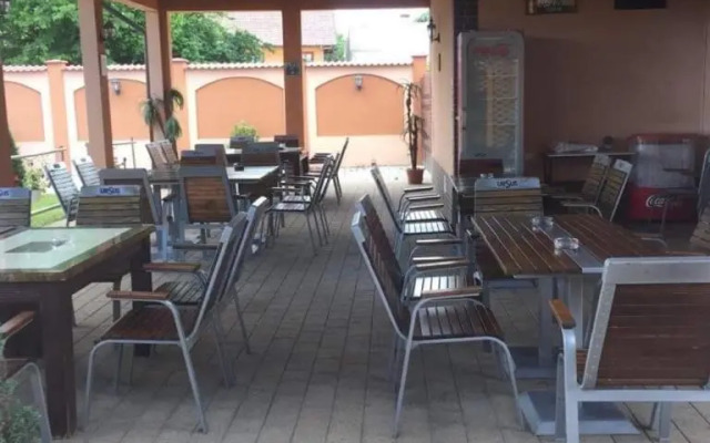 Casa Onyx
