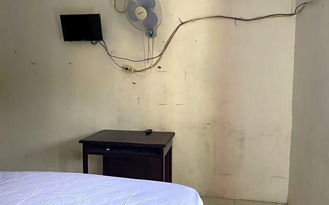 OYO 90616 Jojo Residence Syariah