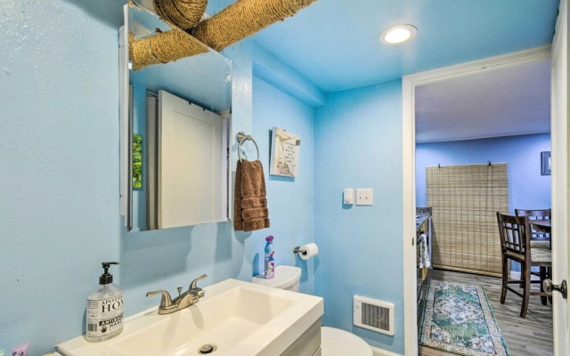 Bremerton Apartment 2 Mi to Boardwalk!