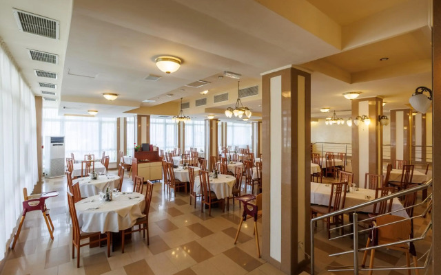 Hotel Comandor