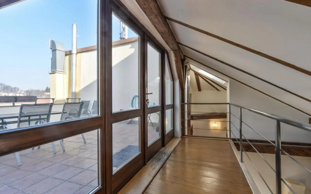 Amazing Charles Bridge Apartment