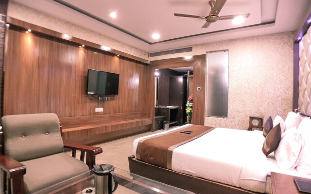 Hotel Vishnu Empire