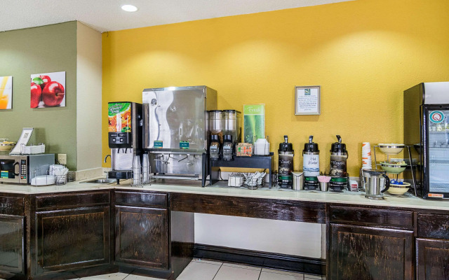 Quality Inn & Suites near I-80 and I-294