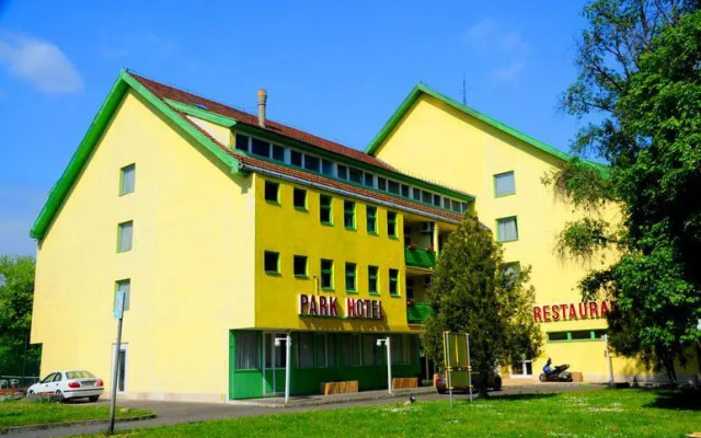 Park Hotel