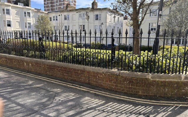 Brighton Beach Stylish 1 Bed Apartment