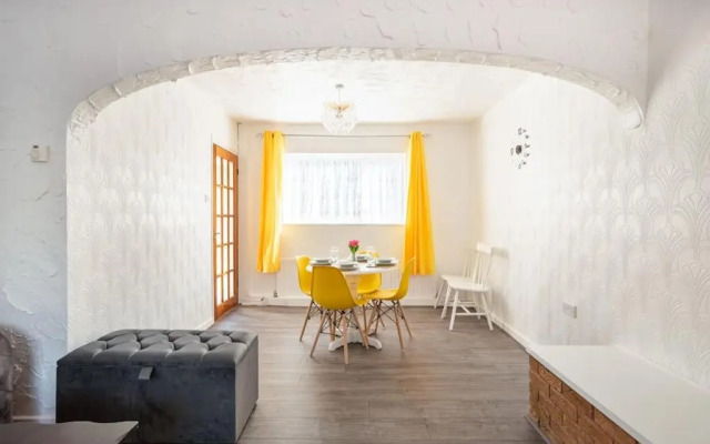 Cosy House Near lea Hall Train Station bhx nec nia