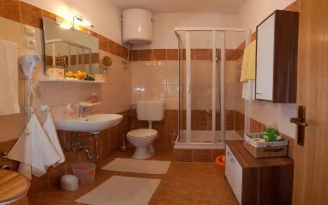 Apartments Coce
