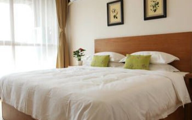 Haining Ruiqi Hotel