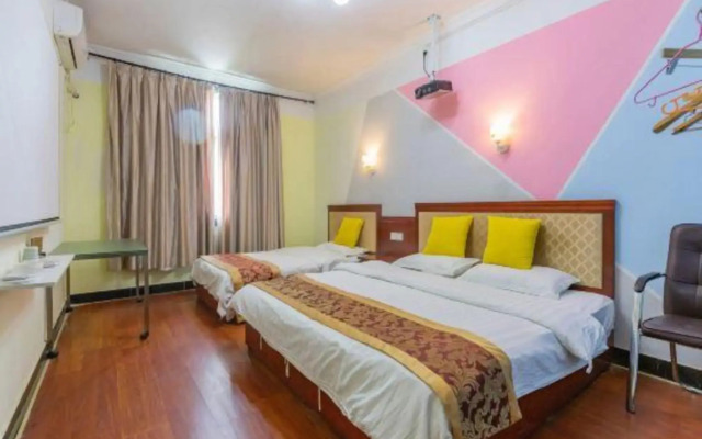 Euston Hot Spring Hotel