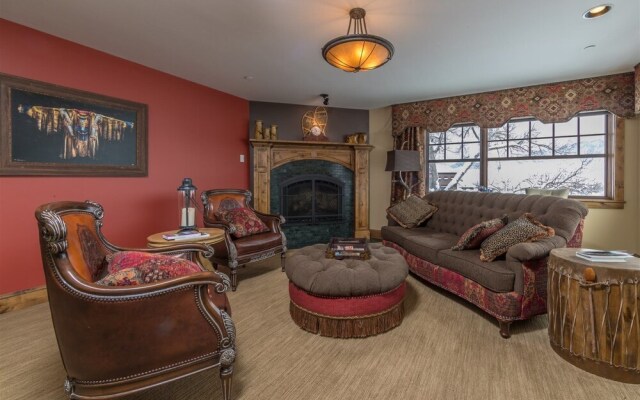 Bozeman - Main Street Retreat
