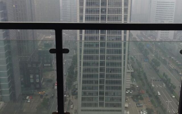 Xuanlong Apartment Hotel