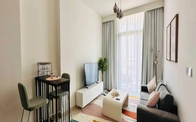 OYO HOME 1349 Burj Crown Luxury 1bed Apartment