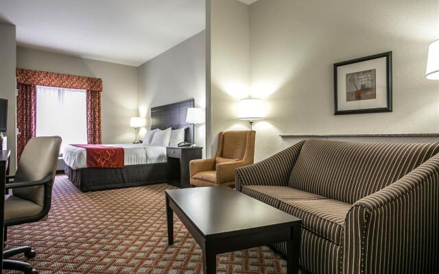 Comfort Suites Columbia Northeast - Fort Jackson